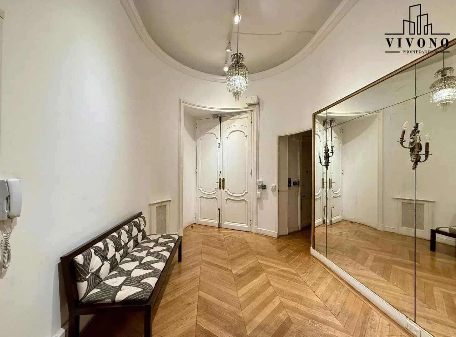 Oficina o vivienda en venta o alquiler a en Plaza San Martín - Florida y Marcelo T. - Retiro 4