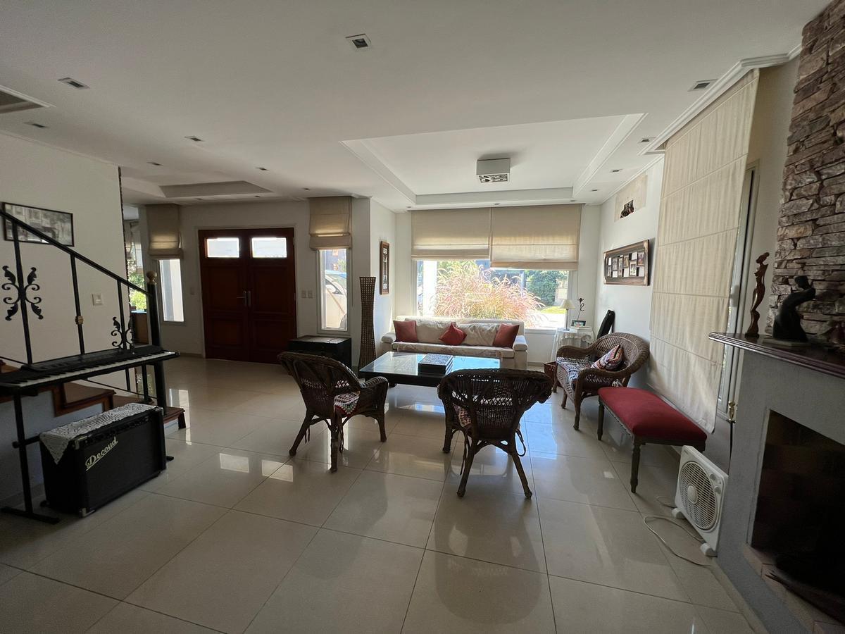 Foto de Casa en Altos de Hudson I, imagen 2
