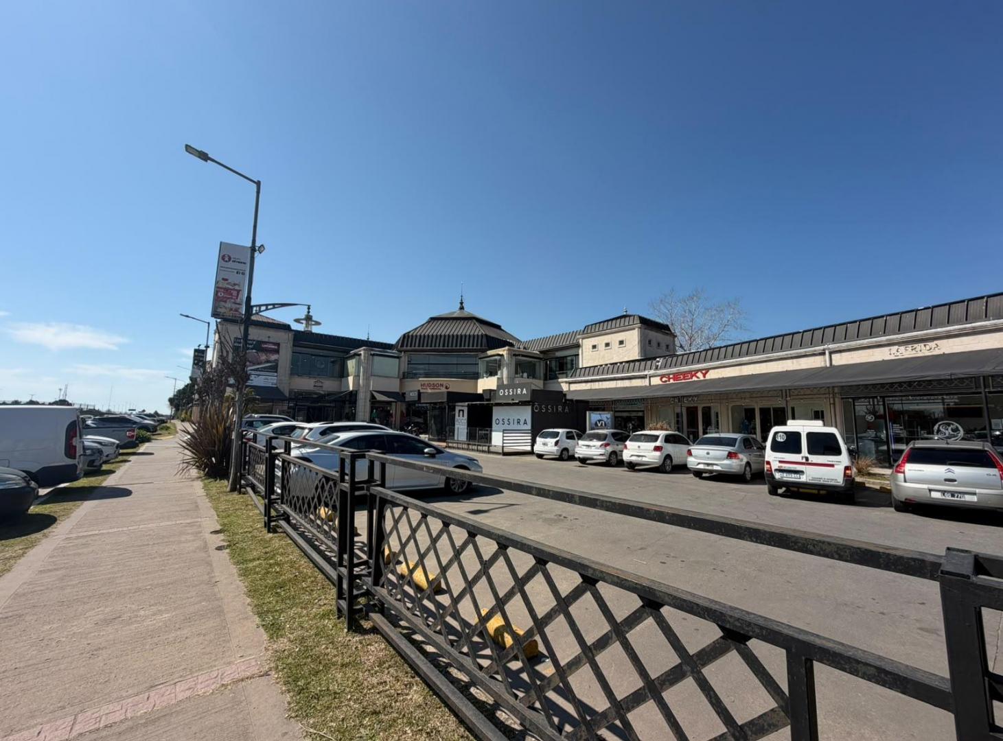 Foto de Local - Guillermo E Hudson, imagen 3