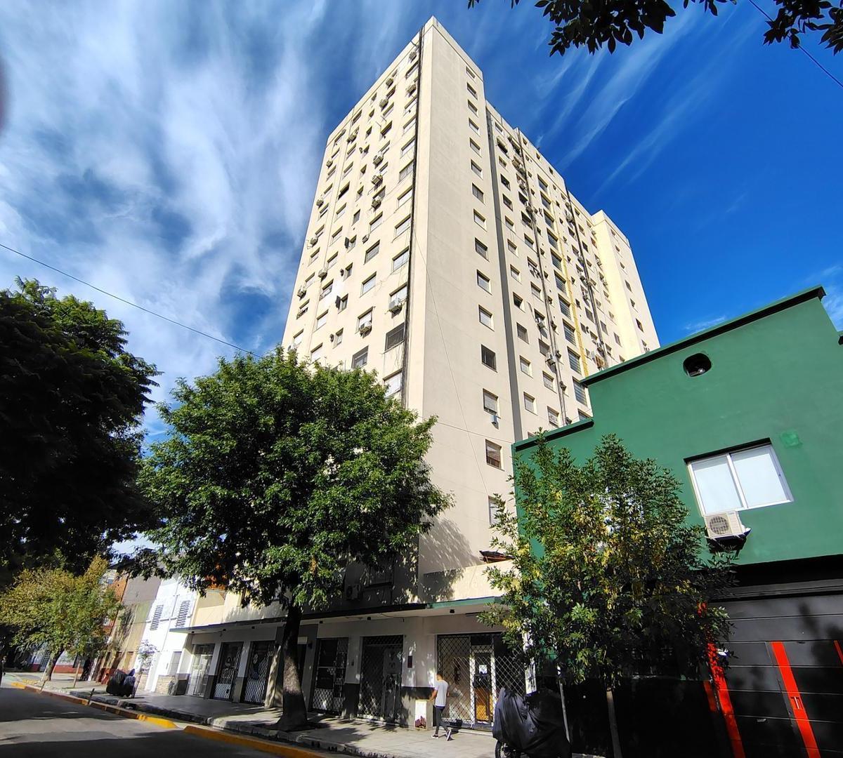 Departamento 4 Amb, Amplia Terraza en Almagro 4