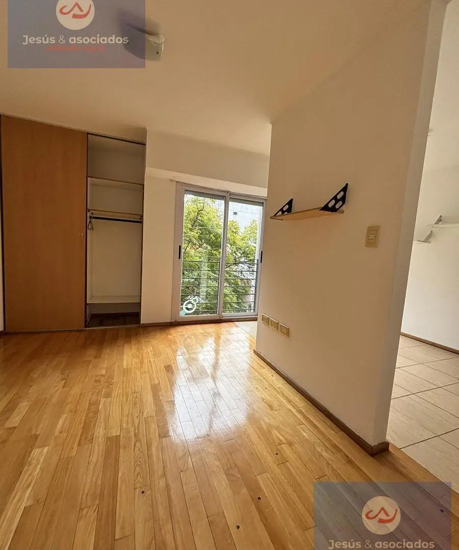 Departamento en barrio Martin - a metros del parque Urquiza y Av Pellegrini 4