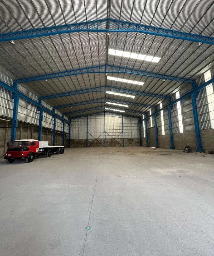 Nave Industrial a Estrenar con Oficinas — 1.683 m² cubiertos. Bajada Autop. Bs - La Plata 3