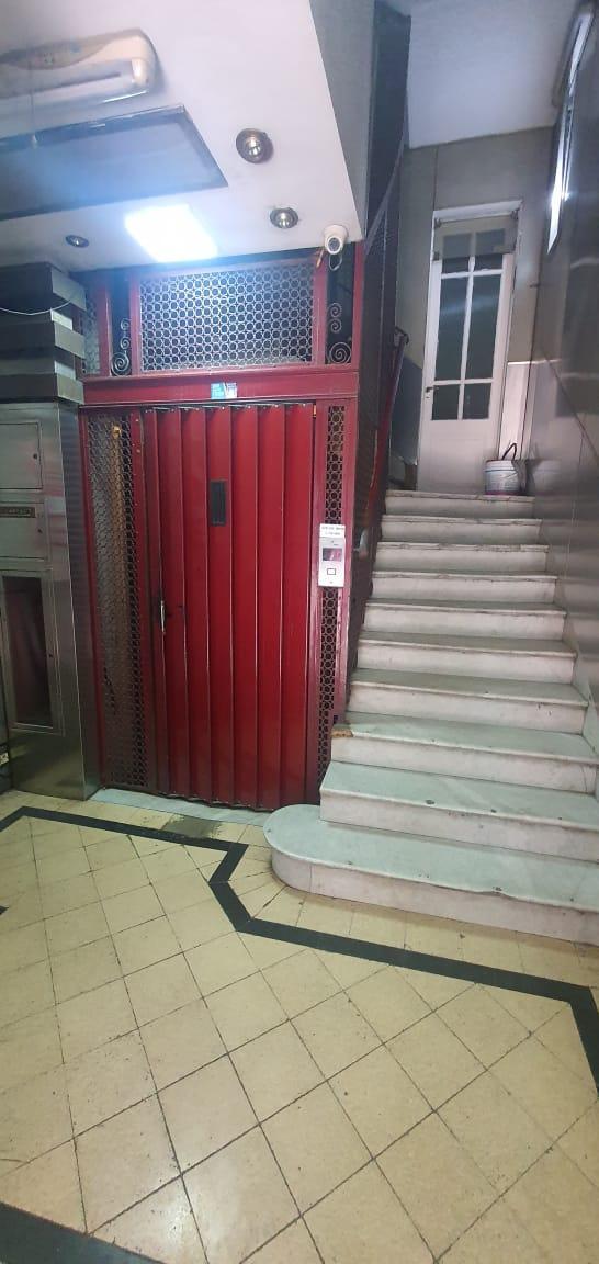 Venta Depto 6 Amb Balvanera 2