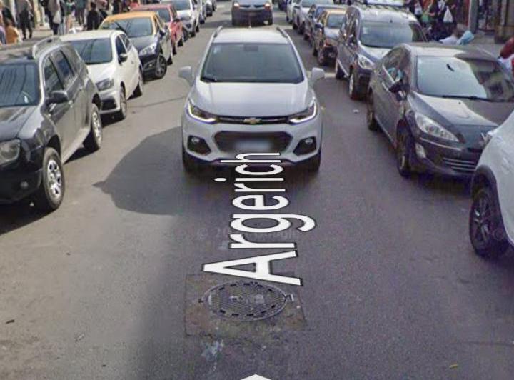 Foto de Local comercial de 160 m2 en alquiler en Flores Norte, imagen 4