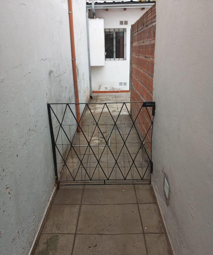 PH con 1 habitación de 36 m2 en alquiler, Villa Luzuriaga