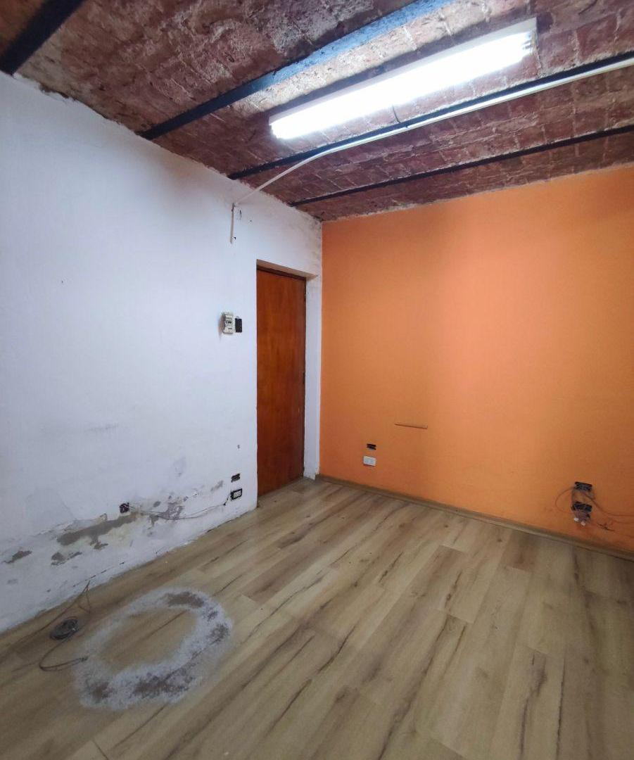 Foto de Oficina comercial de 20 m² en alquiler, San Justo, imagen 1