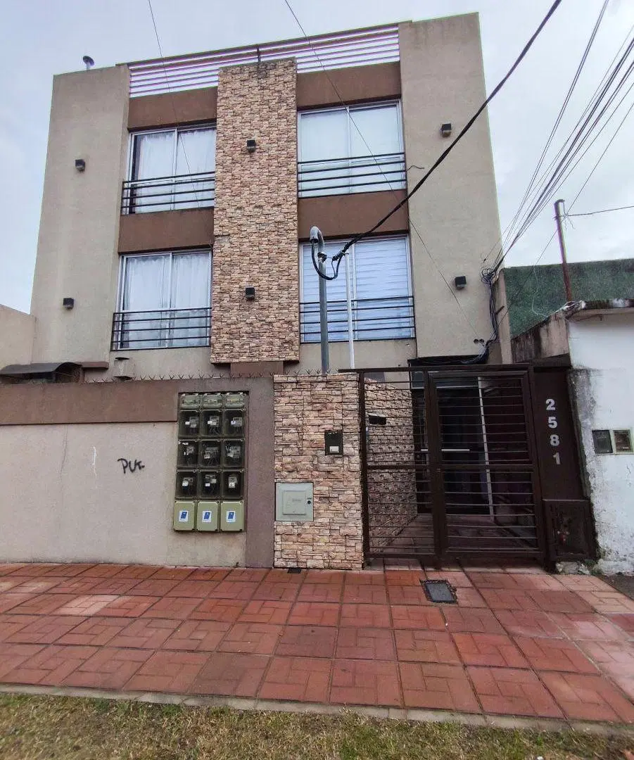 Monoambiente 37 m2 Pbaja Villa Luzuriaga 4