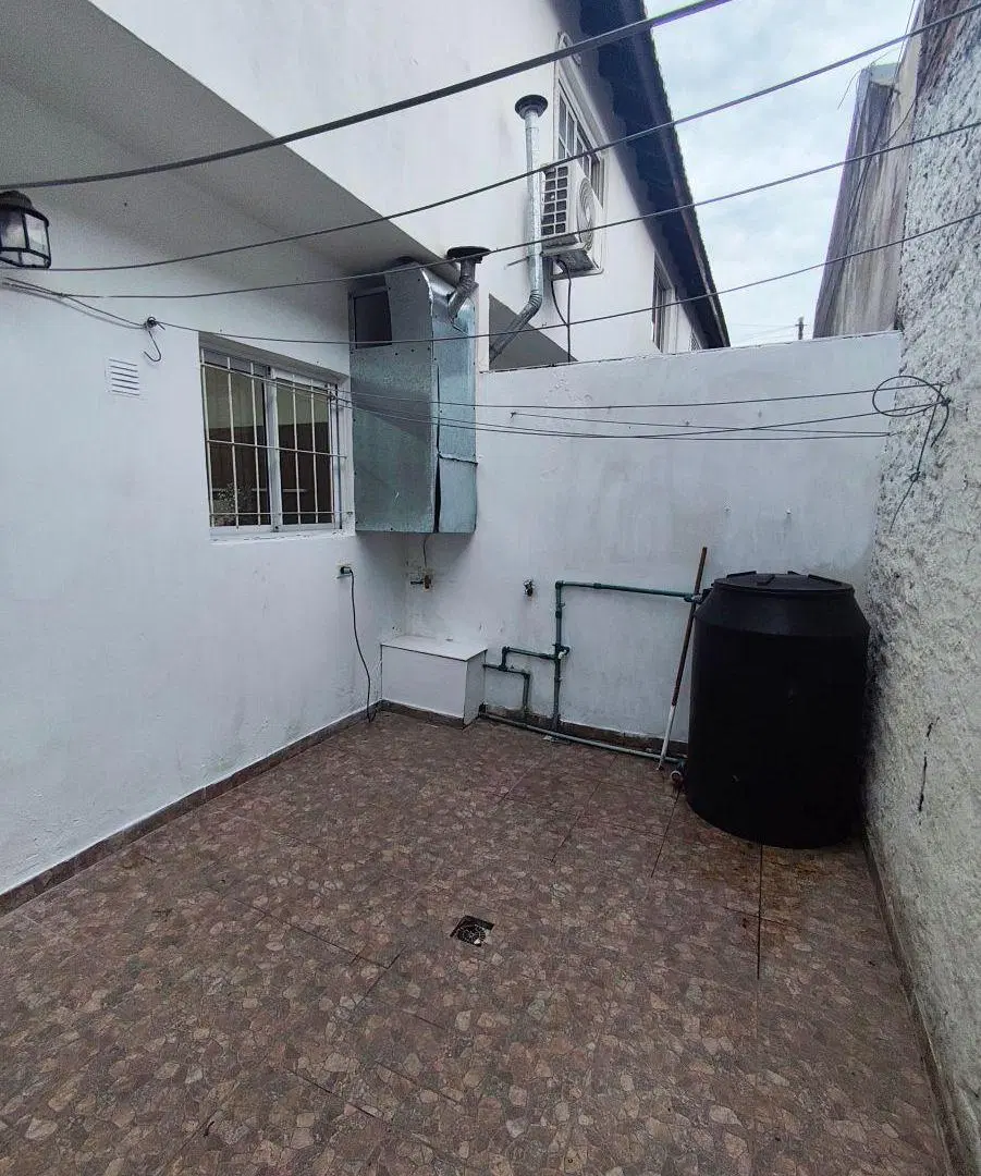 Alquilo Duplex de 3 Amb Villa Luzuriaga 1