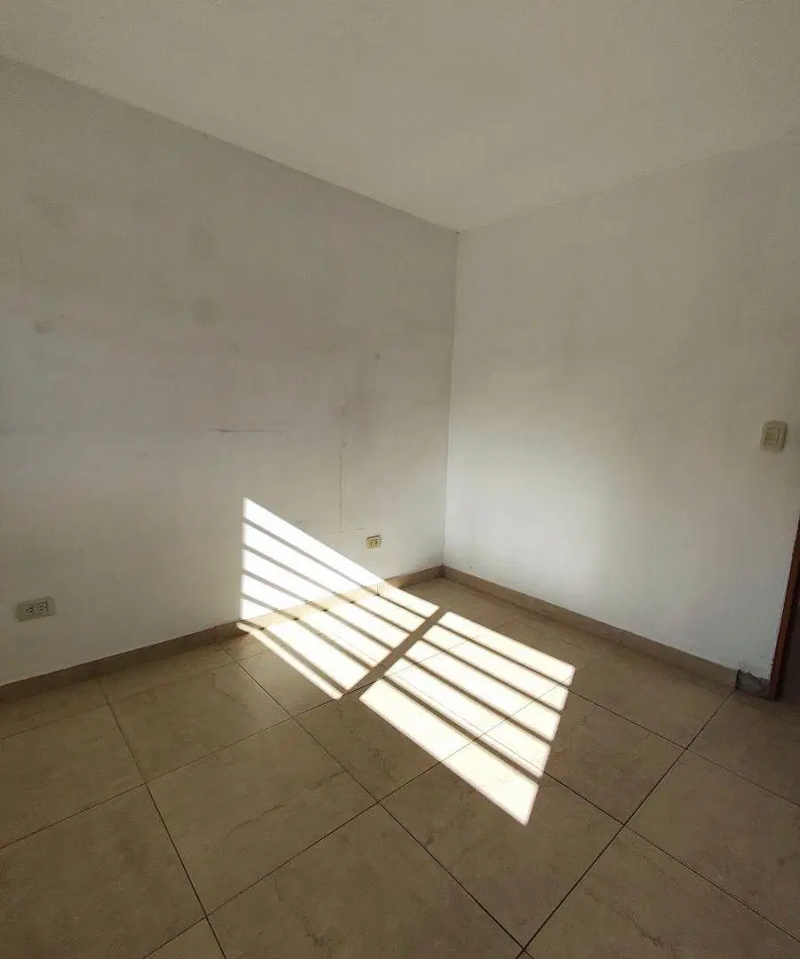 Departamento de 40 m2 con 1 dormitorio en alquiler en Villa Luzuriaga 5