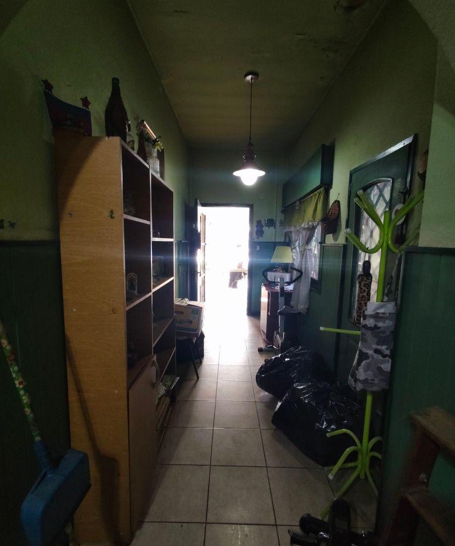 Foto de PH de 48 m² con 2 dormitorios más Cochera en venta en Ramos Mejía, imagen 2
