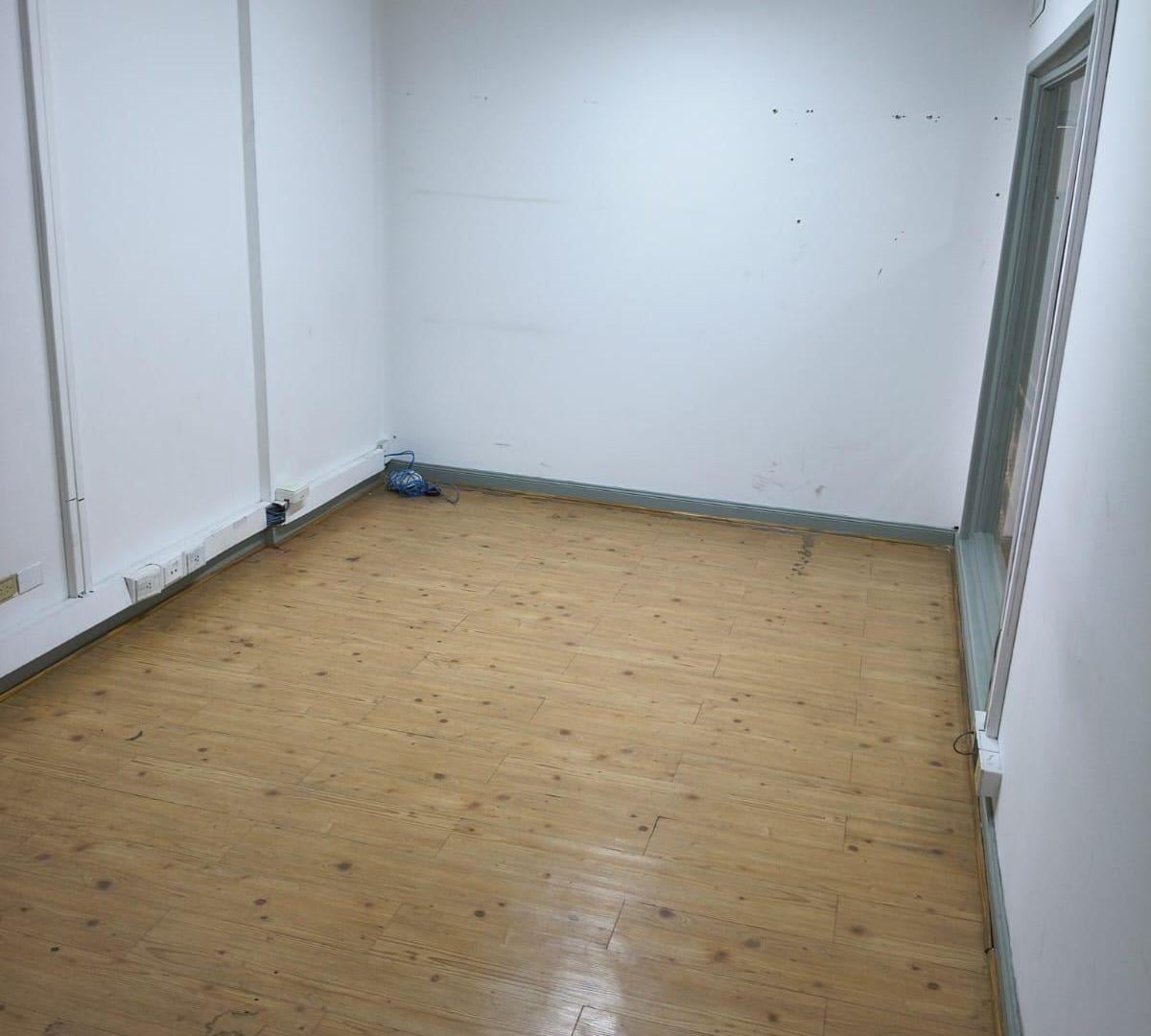 Foto de ALQUILER DE OFICIANA EN AV. CORDOBA 665 PISO 5, imagen 3