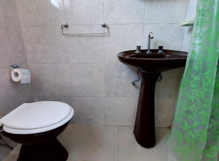 Monoambiente en  Tacuari  al lado de universidad UAI 5