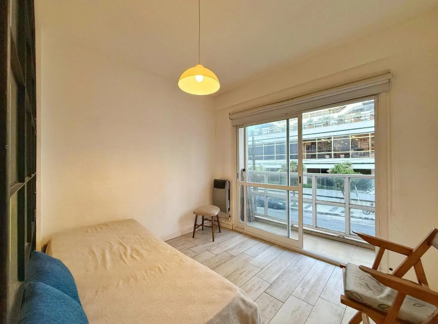 Departamento 2 ambientes con balcón al frente · Playa Grande 1