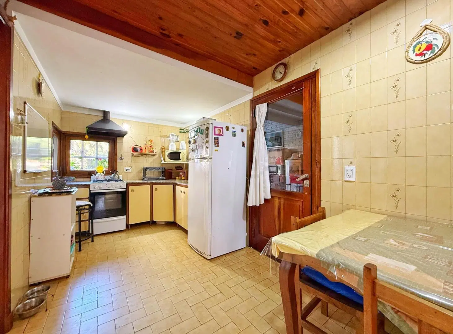 Casa con garage y parque · Colinas de Peralta Ramos 4