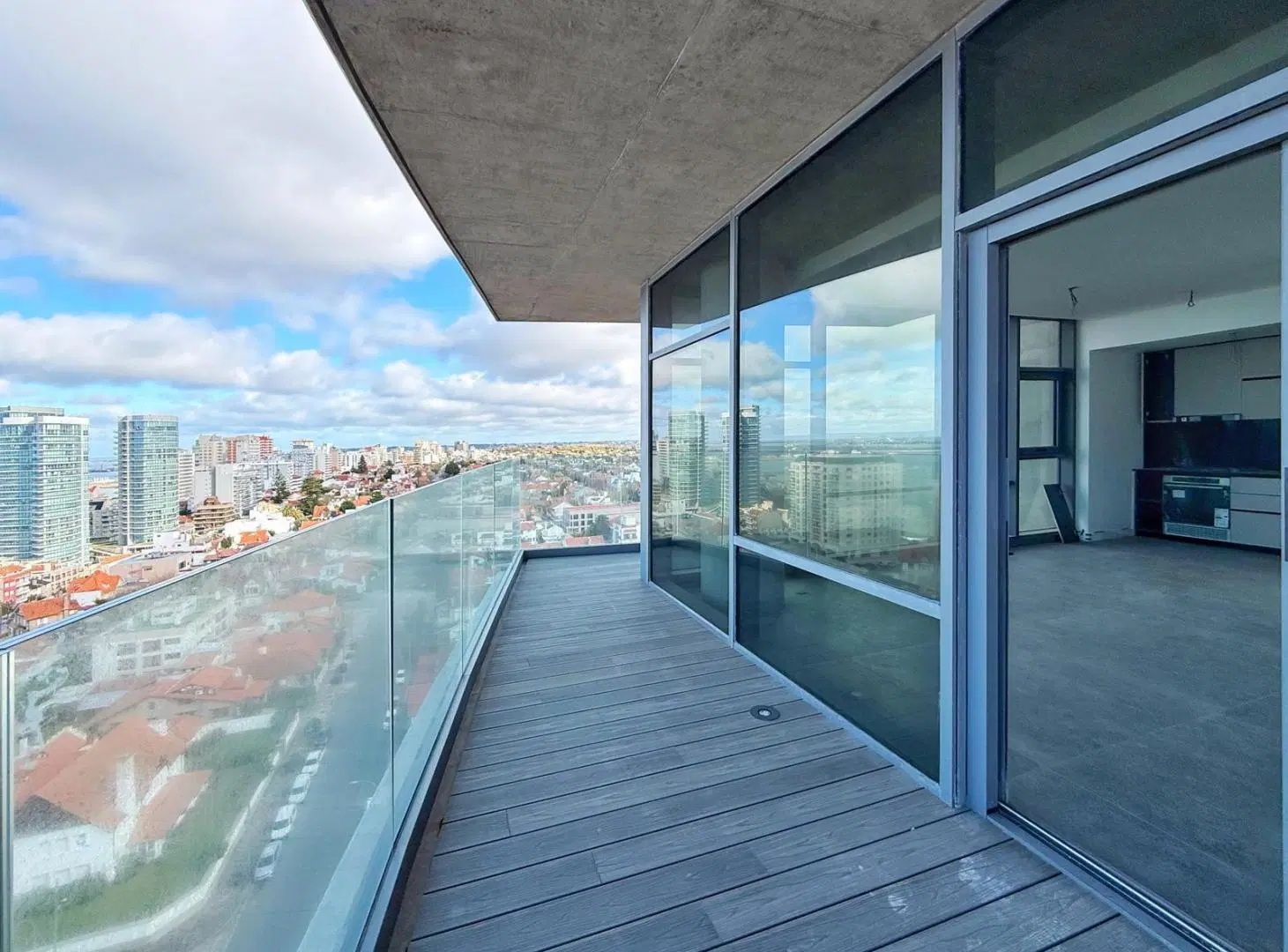 Departamento 3 ambientes con vista al mar · Playa Varese 3
