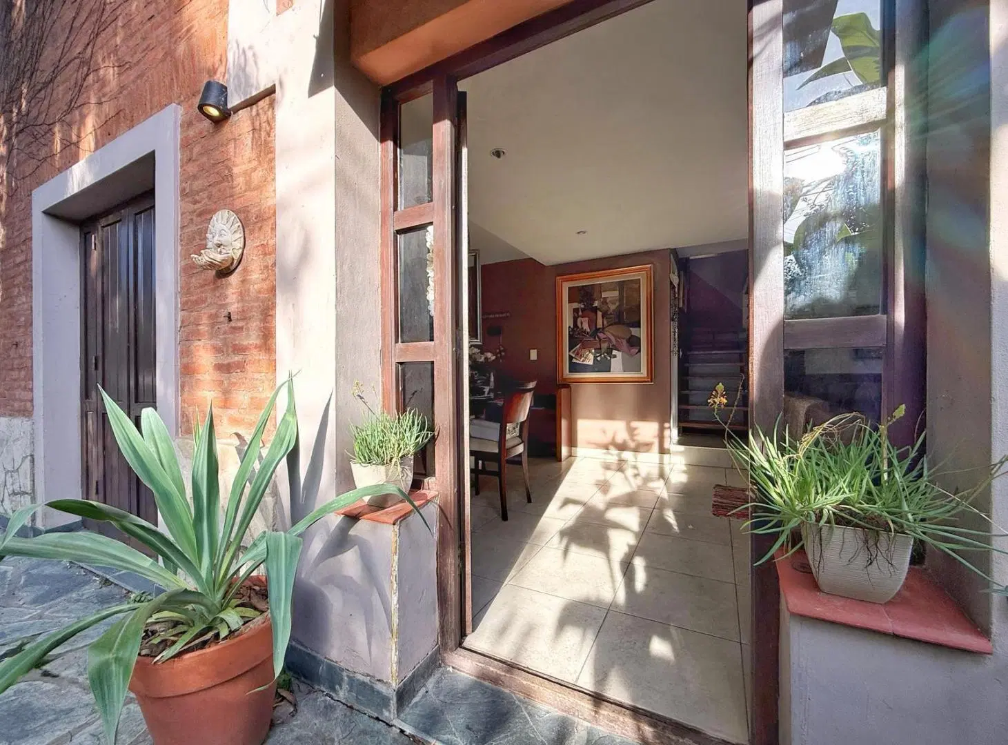 Casa con parque, piscina y quincho · Los Pinares 2
