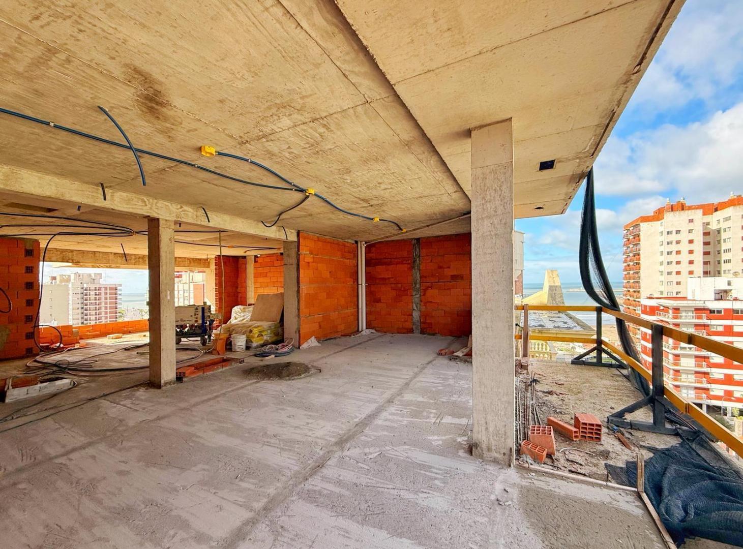 Foto de Piso 4 ambientes en duplex · Playa Grande, imagen 1