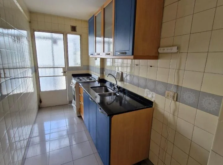 2 Ambientes Amplios con Balcon en Recoleta 2