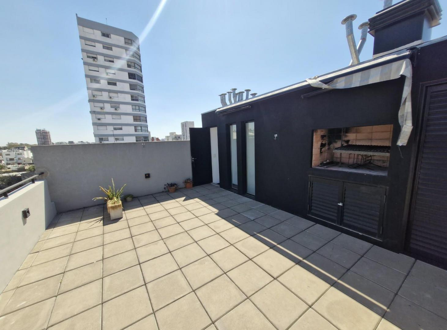Foto de Excelente Triplex 3 Ambientes c/Balcon Aterrazado - Cochera - Parrilla, imagen 5