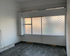Foto de Excelente Local en esquina 53 m2. Apto todo Rubro, imagen 1
