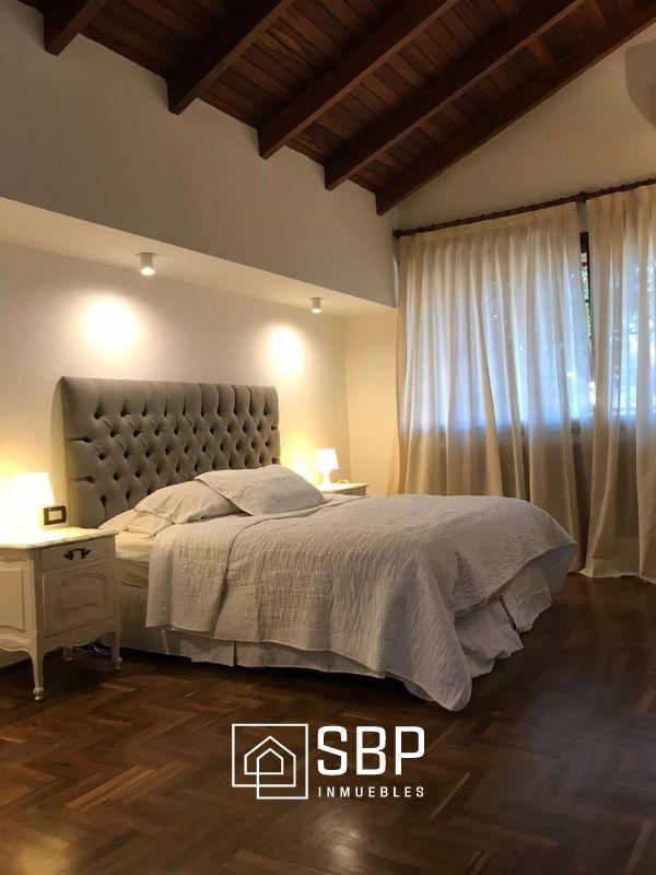 Apto Crédito - Vendo Casa en Urca de 4 Dorm. y Excelente Disposición 1