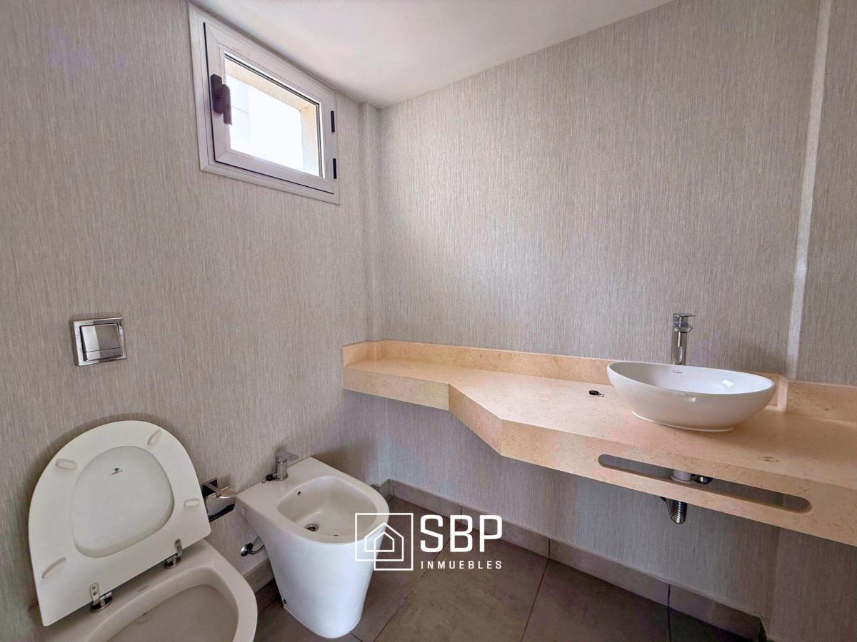Departamento en Venta | 3 Dorm. | Mediland | Cochera | Pileta | Seguridad 24 Hs. 4