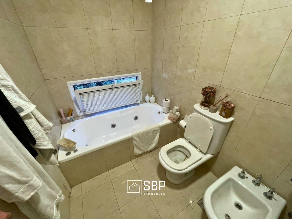 Casa en Venta | Chacras de La Villa | 3 Dorm | Pileta | Galería 4