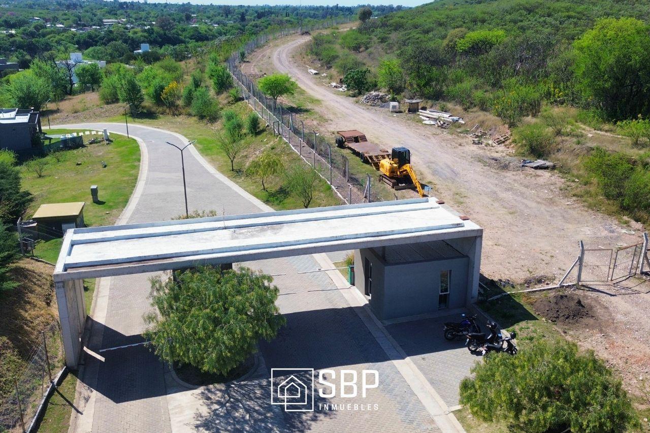 LOTE EN VENTA 451m2 | COLINAS DE LA DESEADA