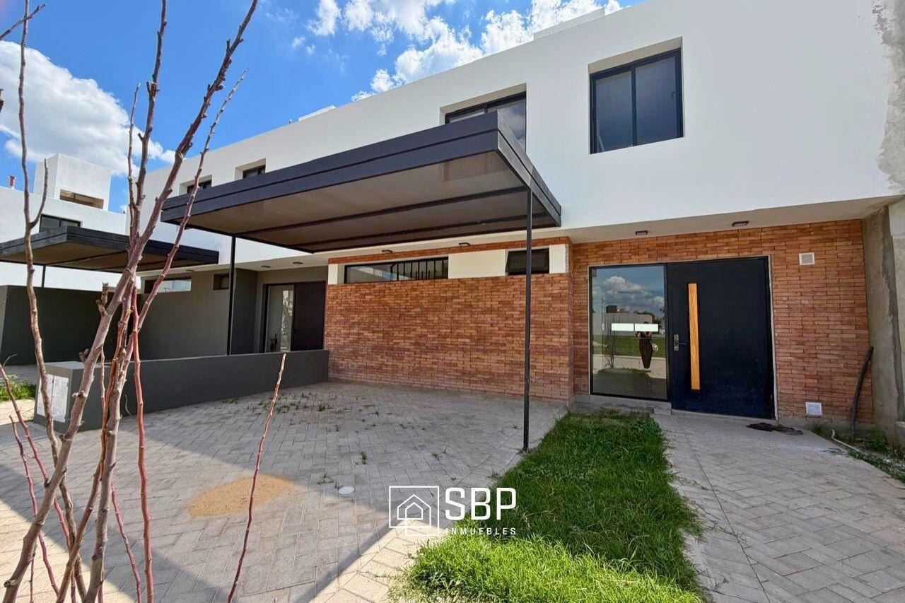 DUPLEX EN VENTA | 3 DORM | CHACRAS GREEN