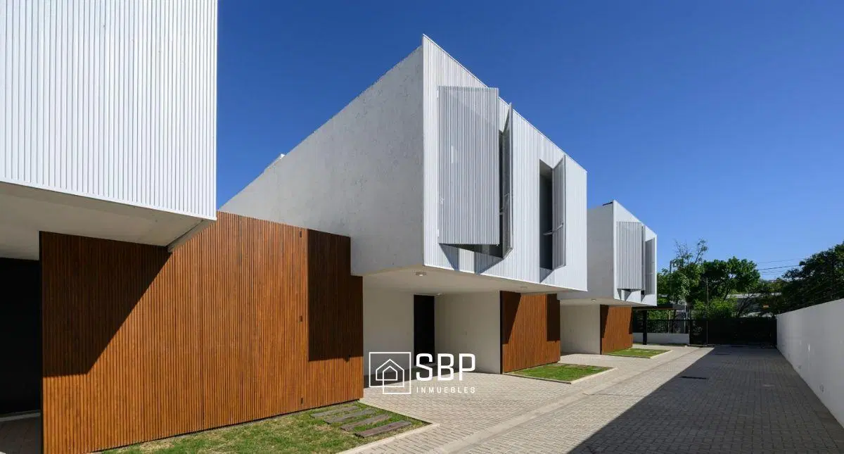 Dúplex en Venta | A Estrenar | 3 Dorm | Cochera Doble 2