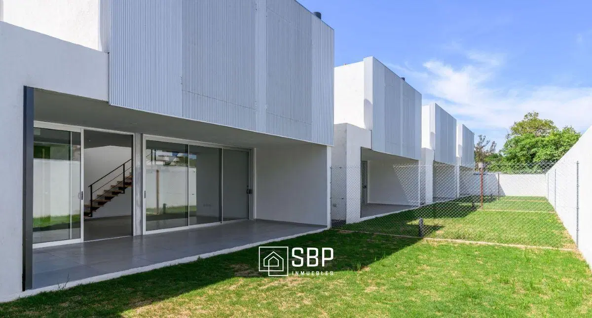 Dúplex en Venta | A Estrenar | 3 Dorm | Cochera Doble 5