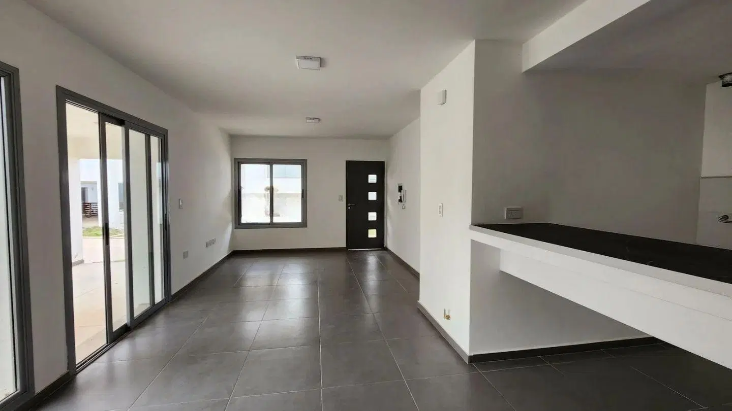Vendo dúplex en Housing - Cuesta Colorada 3 dormitorios 1
