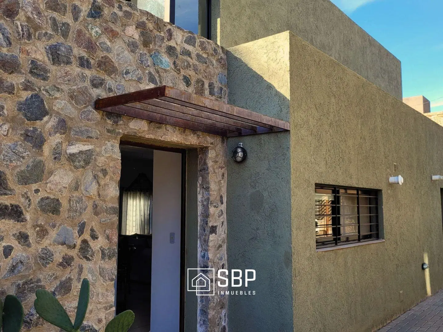 Duplex Apto Credito en Housing Cerrado | Villa Belgrano | 3 Dorm. | Patio | Cochera 3