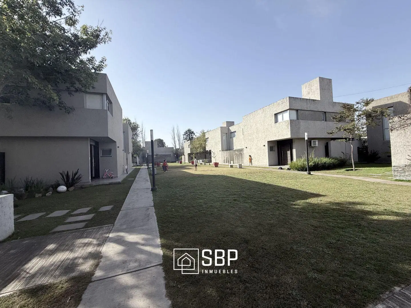 Dúplex en Alquiler | Villa Belgrano | 3 Dorm | Seguridad 24 hs 1