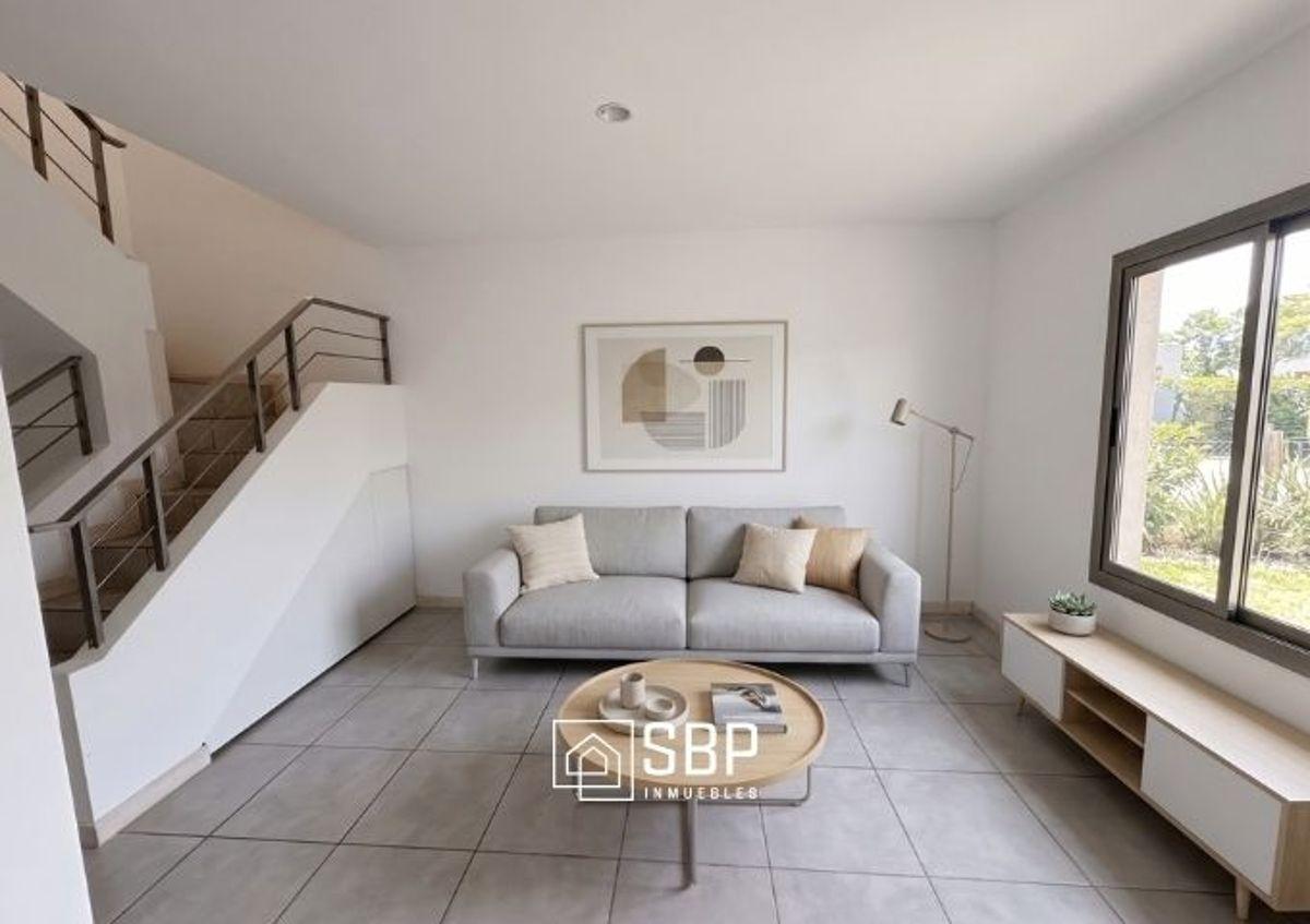 Foto de Vendo dúplex 3 dorm | Patio y gran terraza | Apto crédito, imagen 4