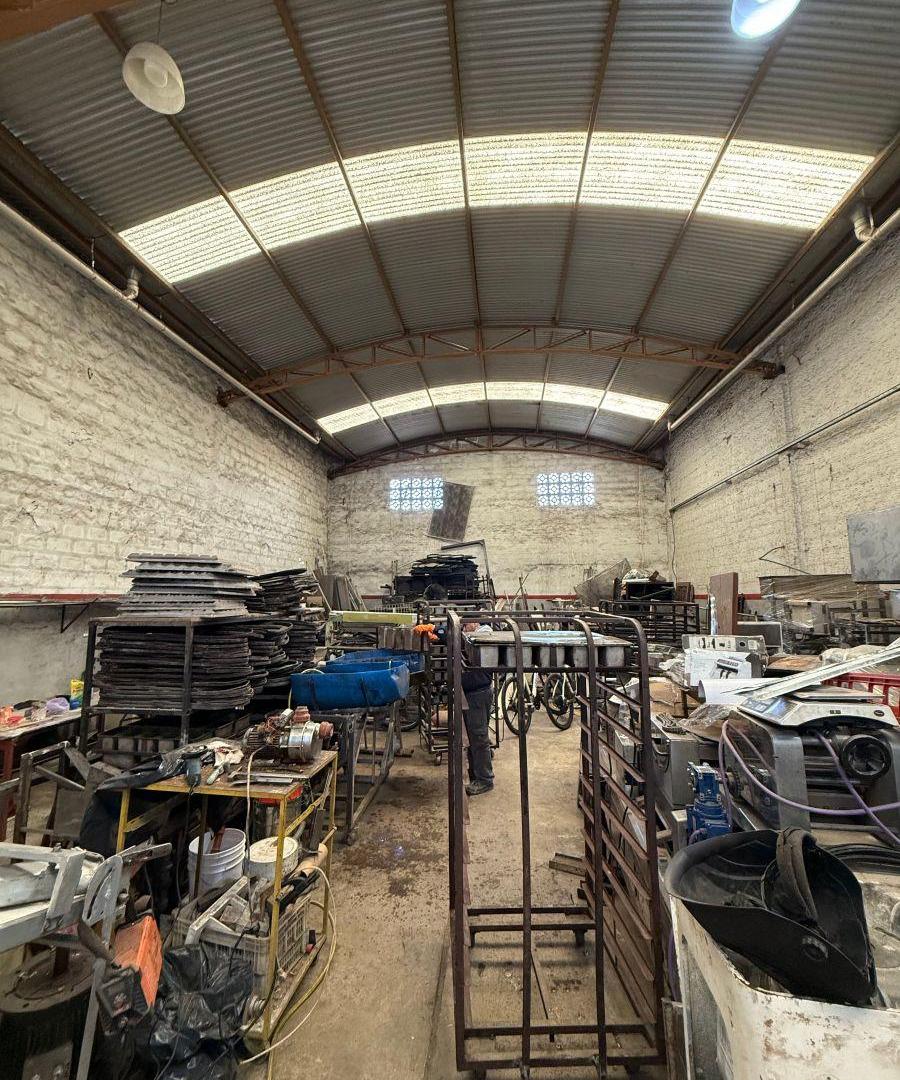 Foto de Galpon En Venta 645 M2 Cub. Zonificación Mi, Importantes Accesos, La, imagen 3