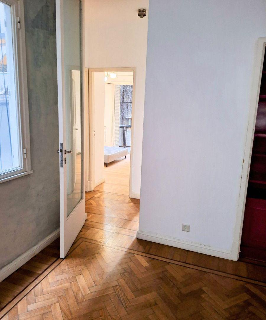 Foto de Venta 3 amb Retiro, San Martin 900, balcón baño y toil lav com d. vta a, imagen 3