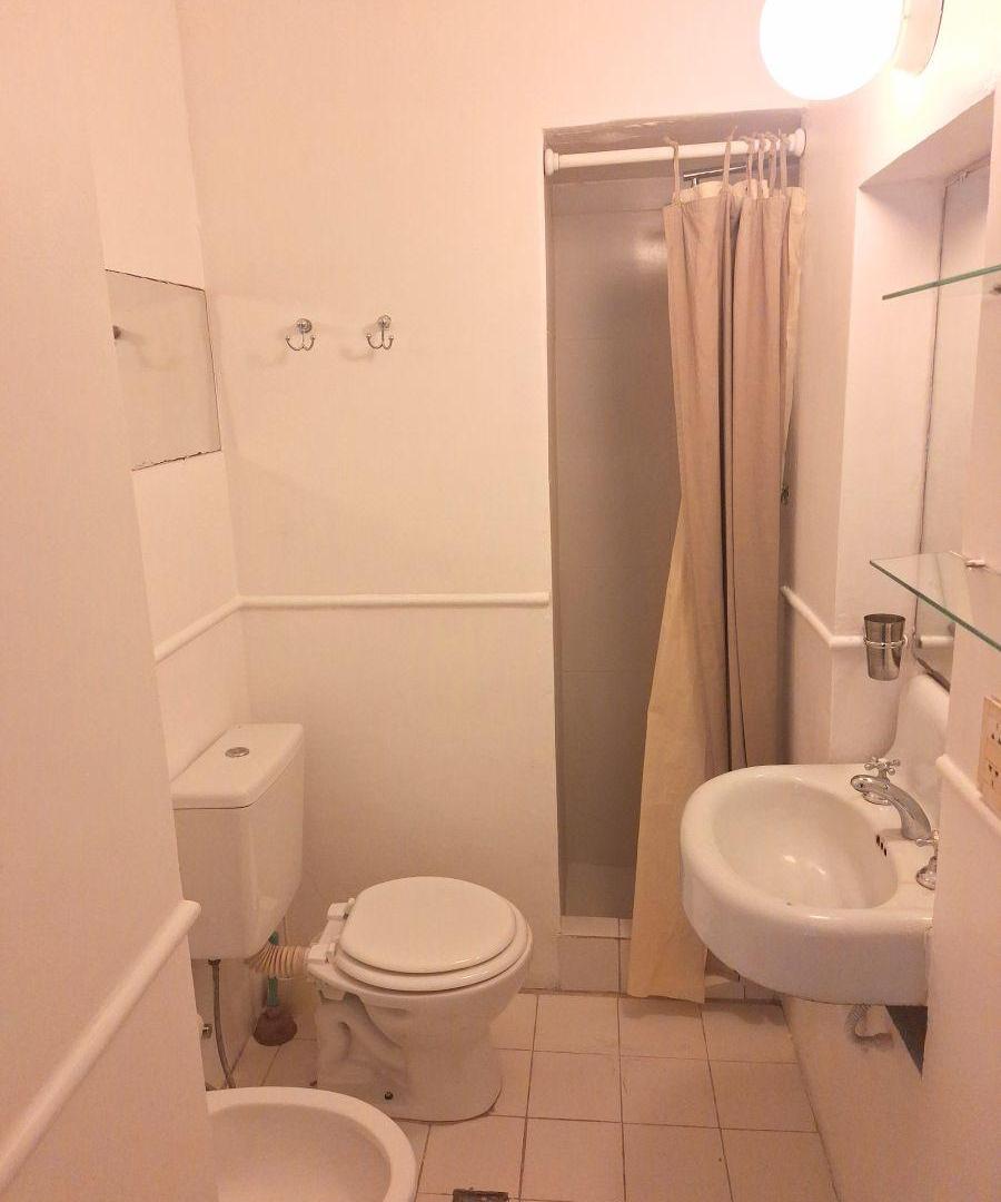 Foto de Alquiler 2 ambientes Retiro Divino ed emblemático Patio amoblado, imagen 3