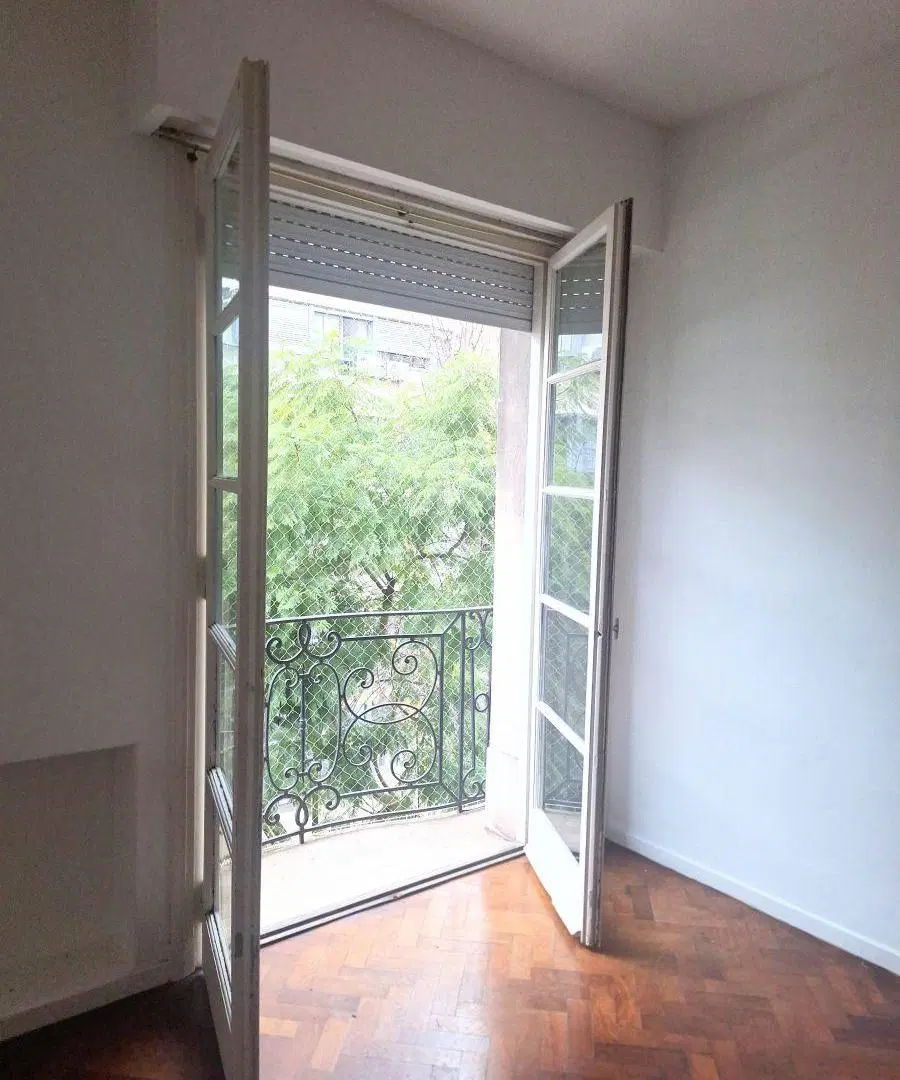 Venta departamento 3 ambientes grandes 75 m2 balcón ed. señorial 5
