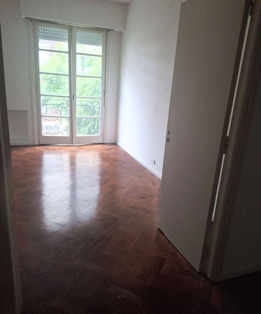 Foto de Venta departamento 3 ambientes grandes 75 m2 balcón ed. señorial, imagen 2