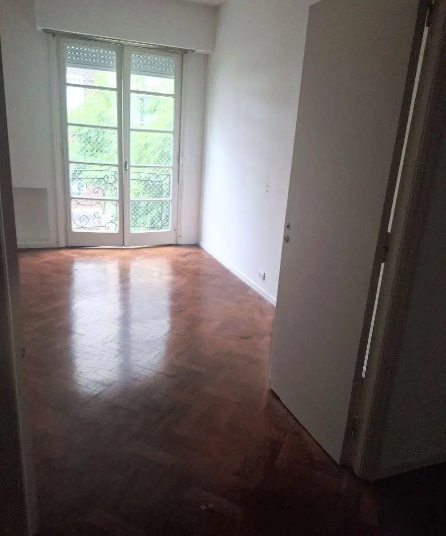 Venta departamento 3 ambientes grandes 75 m2 balcón ed. señorial 2