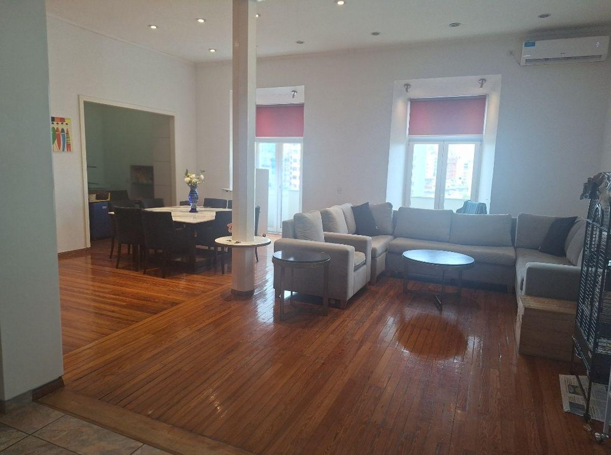 Foto de Venta Monserrat Loft espect. con súp terraza. Ed francés 3 amb a nuevo, imagen 2