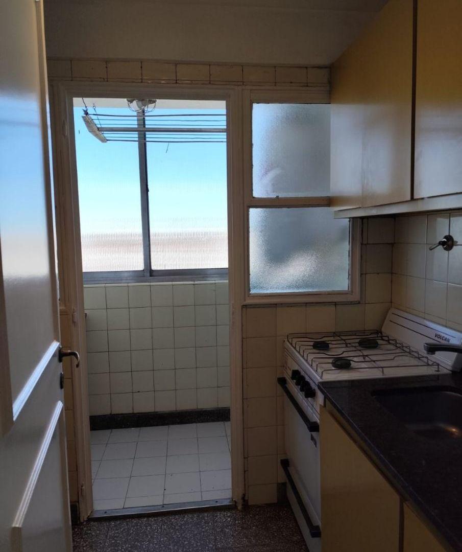 Foto de Alquiler dos ambientes Caballito M buena ubicación Piso muy alto, muy, imagen 4