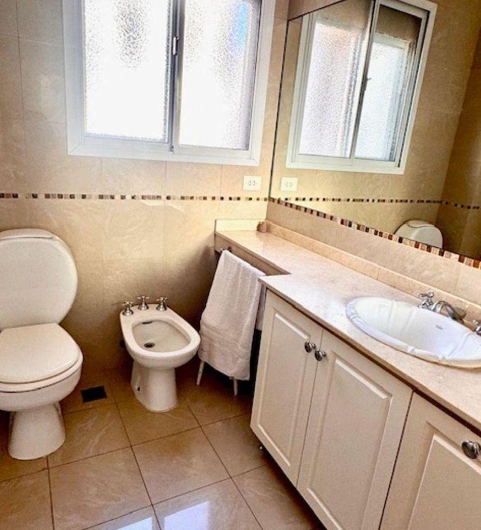 Foto de Venta 4 ambientes Recoleta piso 230 m2 Vista,luz y sol Categoria posib, imagen 2