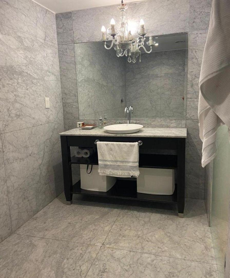 Foto de Venta dos ambientes muy amplios Puerto Madero Ed. La Porteña seguridad, imagen 5