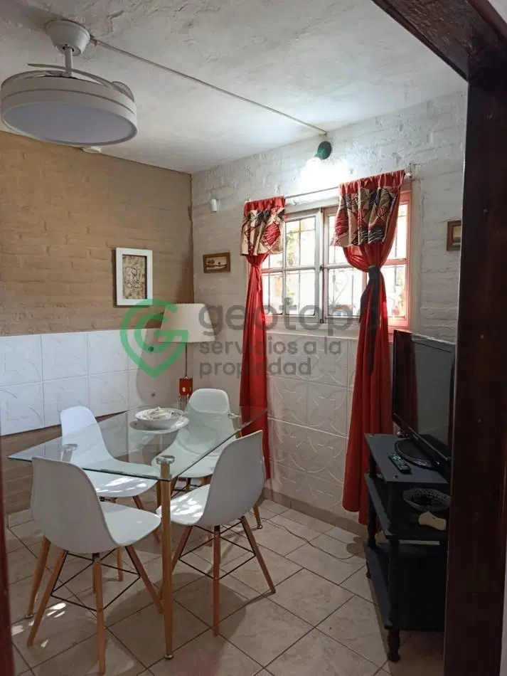 VILLA ALLENDE PARQUE -  EXCELENTE INMUEBLE 2