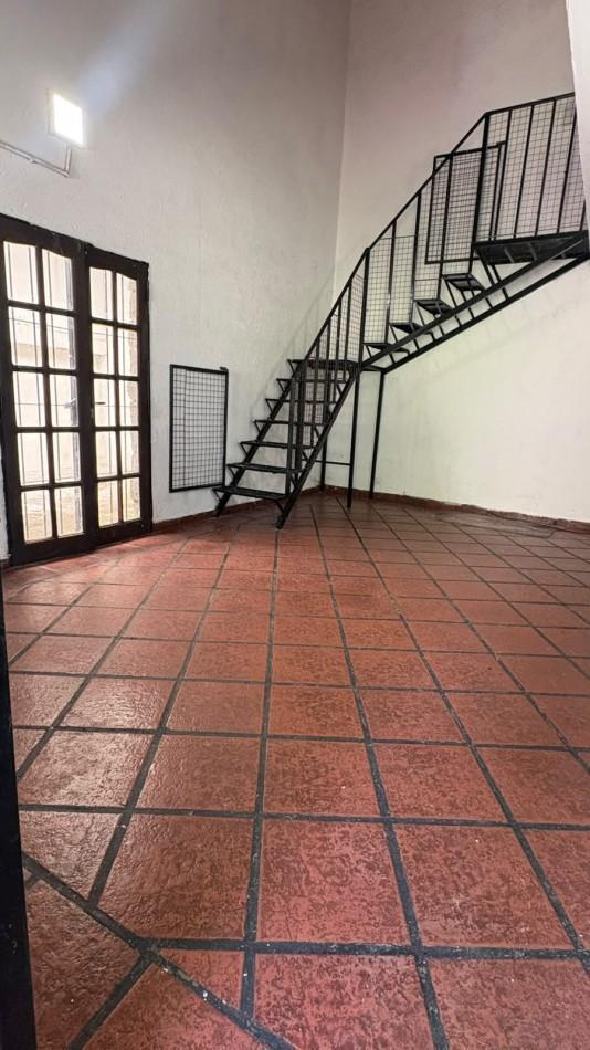 Foto de ALQUILER CASA HABITACION en Villa Allende Sobre calle Barcelona, imagen 1