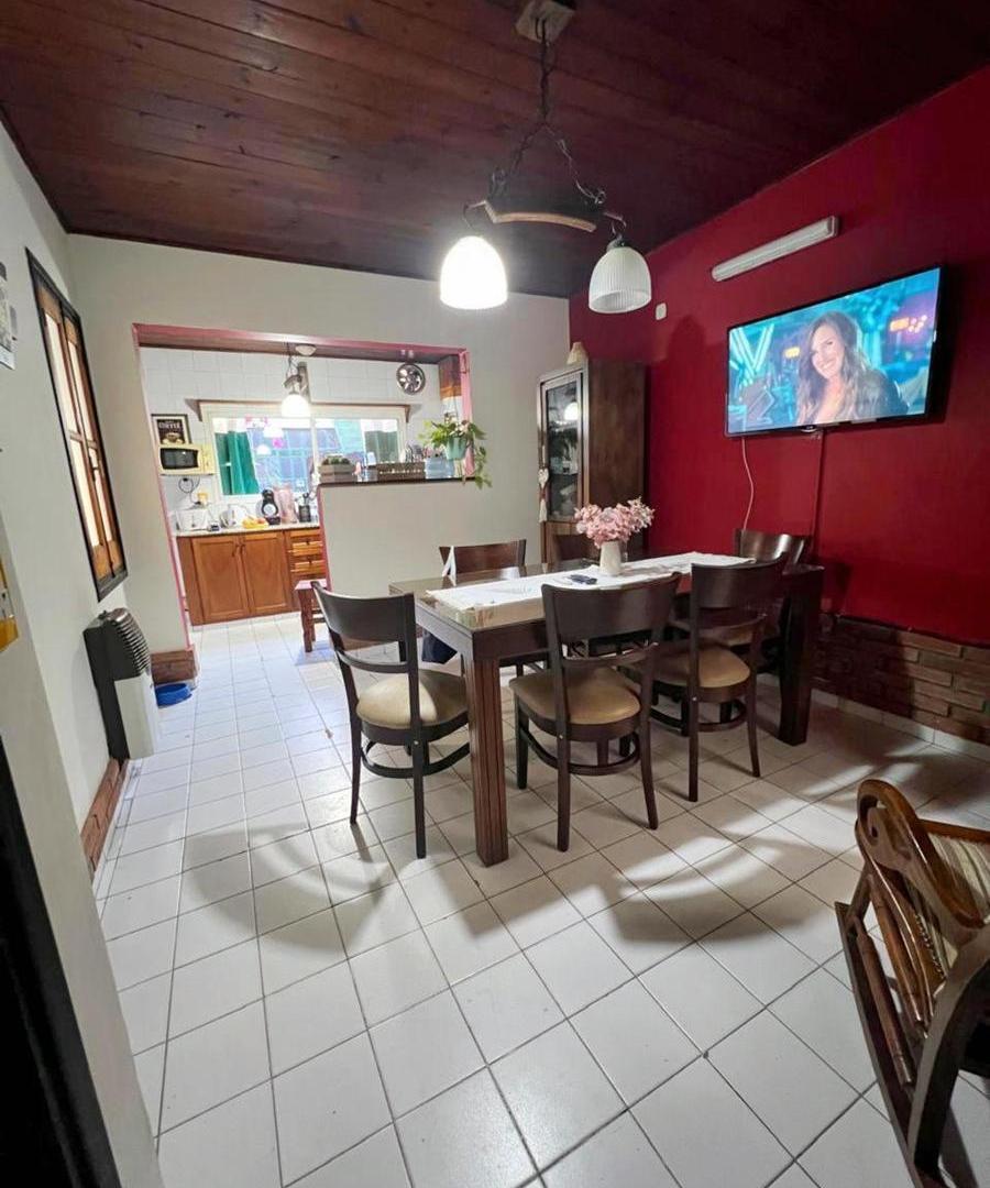 Foto de PH en venta en Los Toldos, imagen 2
