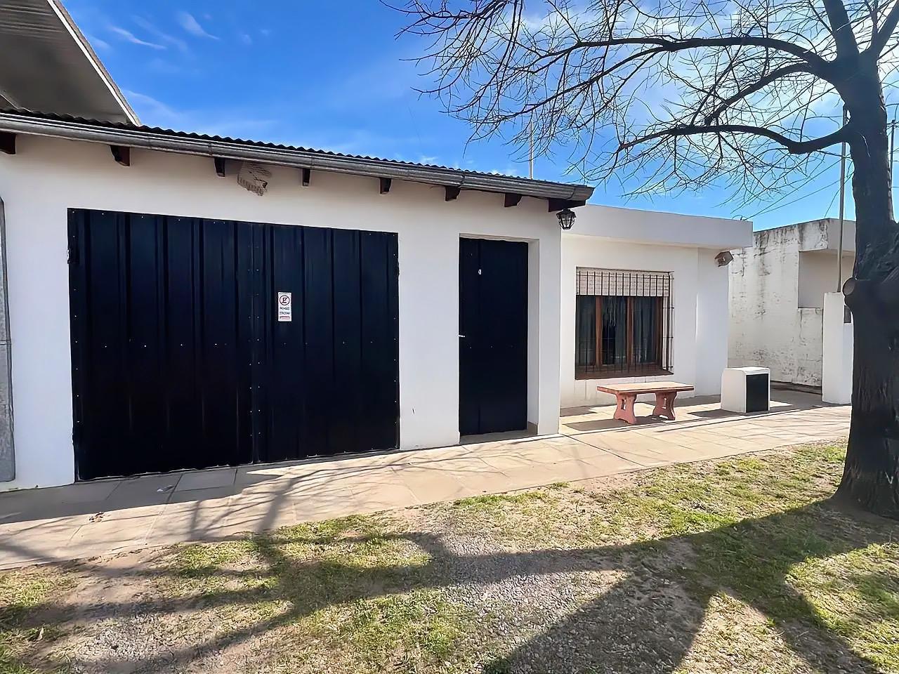 Foto de Casa en venta en Los Toldos, imagen 2