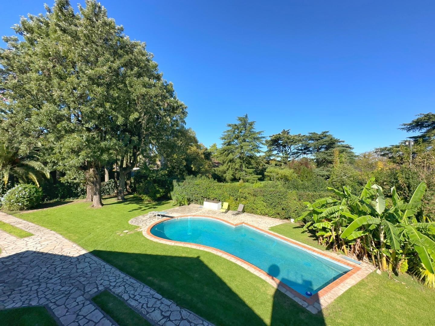 Foto de Casaquinta "El Casco" lote 1.600 m²+Casa Huéspedes+Piscina, imagen 2